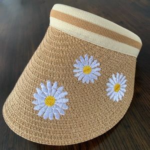 Beautiful Head Visor Hat. Color: Tan